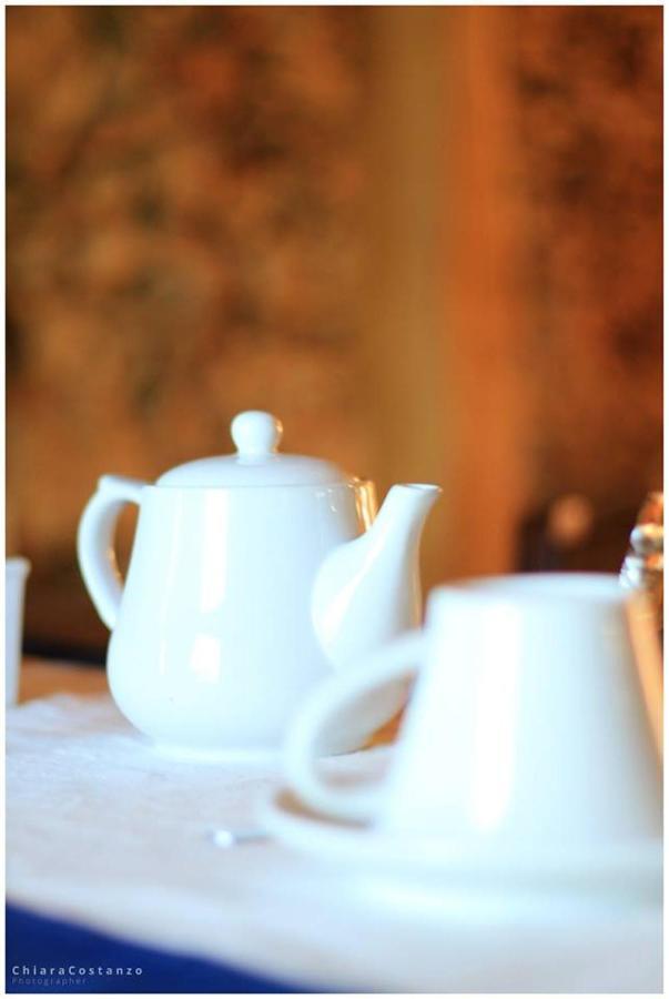 Bed and Breakfast Antico Casale Джоиоза-Мареа Экстерьер фото